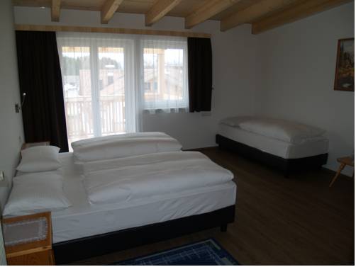 Imagen general del Hotel Heidi. Foto 1