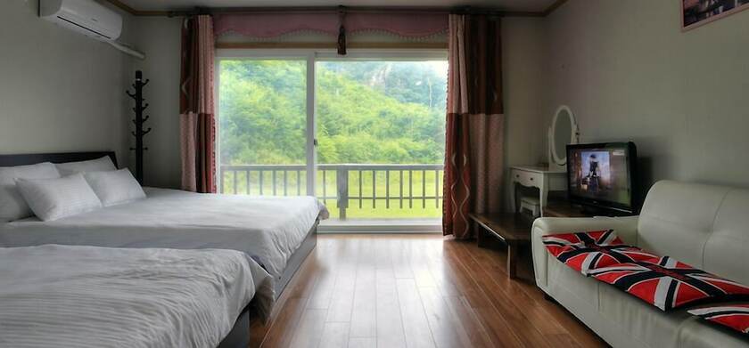 Imagen de la habitación del Hotel Heidi Korea. Foto 14