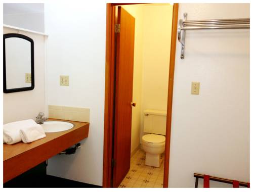 Imagen de la habitación del Hotel Heidis Inn Ilwaco. Foto 3