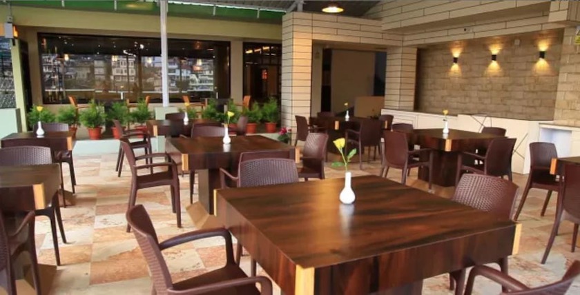Imagen del bar/restaurante del Hotel Heiga. Foto 4