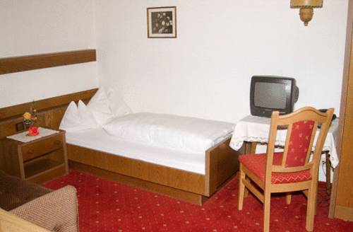 Imagen de la habitación del Hotel Heigenhauser. Foto 12