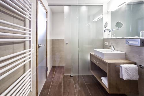 Imagen de la habitación del Hotel Heigenhauser. Foto 13
