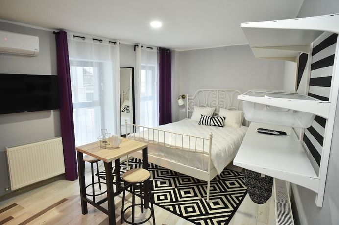 Imagen general del Hotel Heights Accommodation City Center. Foto 1