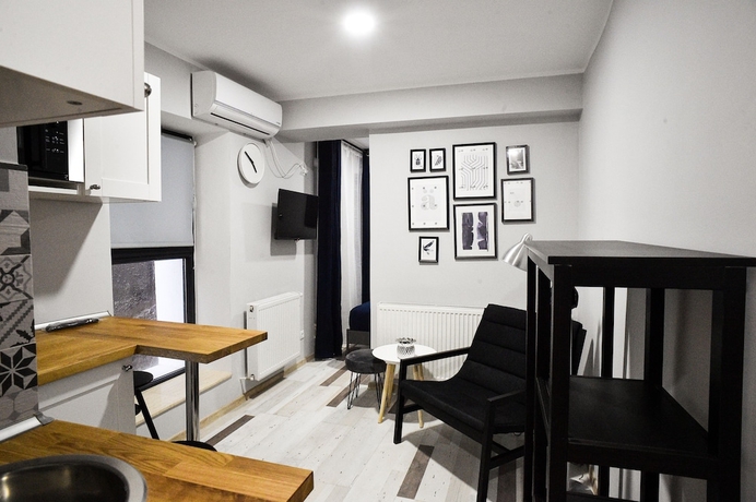 Imagen de la habitación del Hotel Heights Accommodation City Center. Foto 7
