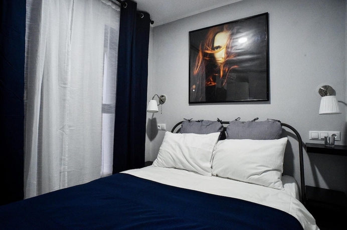 Imagen de la habitación del Hotel Heights Accommodation City Center. Foto 10