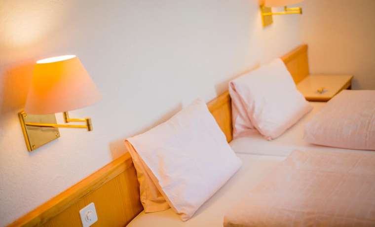 Imagen de la habitación del Hotel Heilquelle. Foto 4
