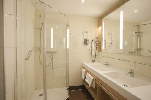 Imagen de la habitación del Hotel Heilthermen Resort Bad Waltersdorf. Foto 7