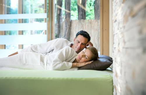 Imagen de la habitación del Hotel Heilthermen Resort Bad Waltersdorf. Foto 9