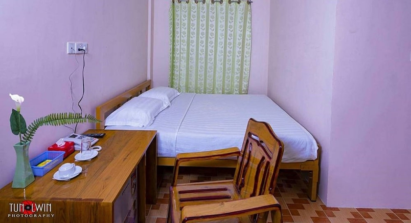 Imagen de la habitación del Hotel Hein Motel. Foto 3