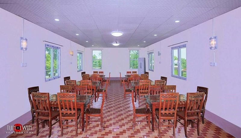 Imagen de los interiores del Hotel Hein Motel. Foto 14