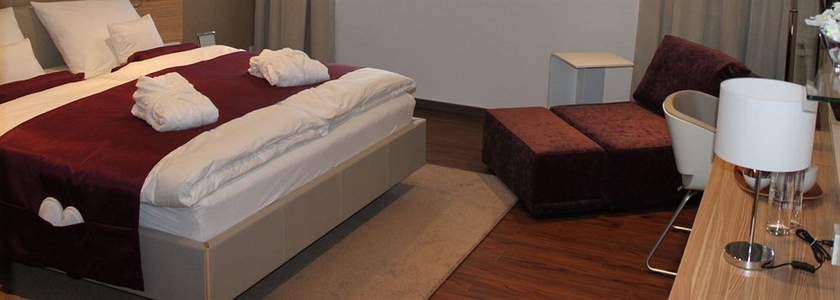 Imagen de la habitación del Hotel Heiner's Parkhotel. Foto 10