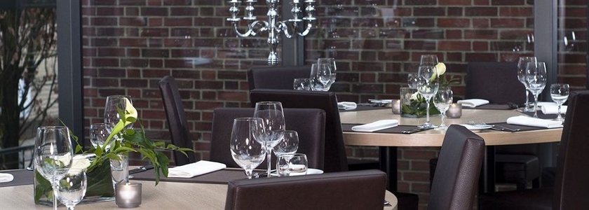 Imagen del bar/restaurante del Hotel Heiner's Parkhotel. Foto 8