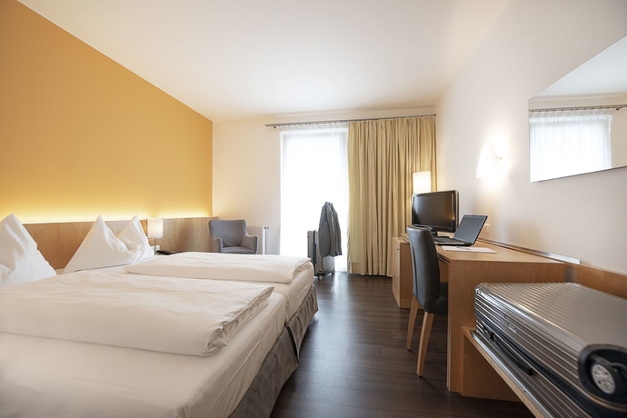 Imagen de la habitación del Hotel Heinhotel Vienna Airport. Foto 11