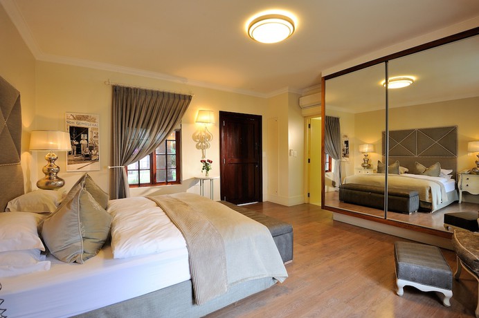 Imagen de la habitación del Hotel Heinitzburg. Foto 10