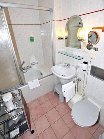 Imagen de la habitación del Hotel Heinz Plauen. Foto 5