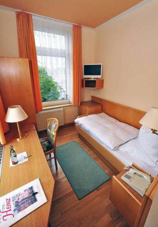 Imagen de la habitación del Hotel Heinz Plauen. Foto 15