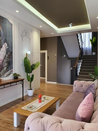 Imagen de los interiores del Hotel Heiress. Foto 10
