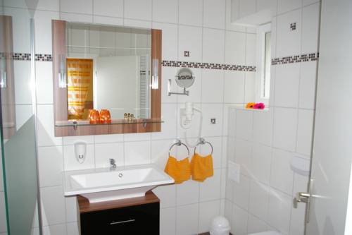 Imagen de la habitación del Hotel Heissinger. Foto 4