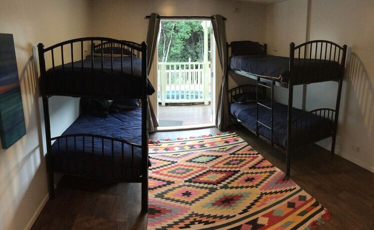 Imagen de la habitación del Hotel Hekerua Lodge Boutique Backpackers. Foto 13