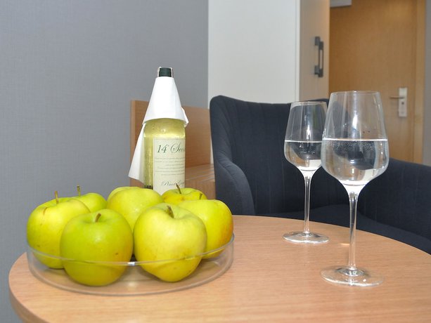Imagen de la habitación del Hotel Hel. Foto 5