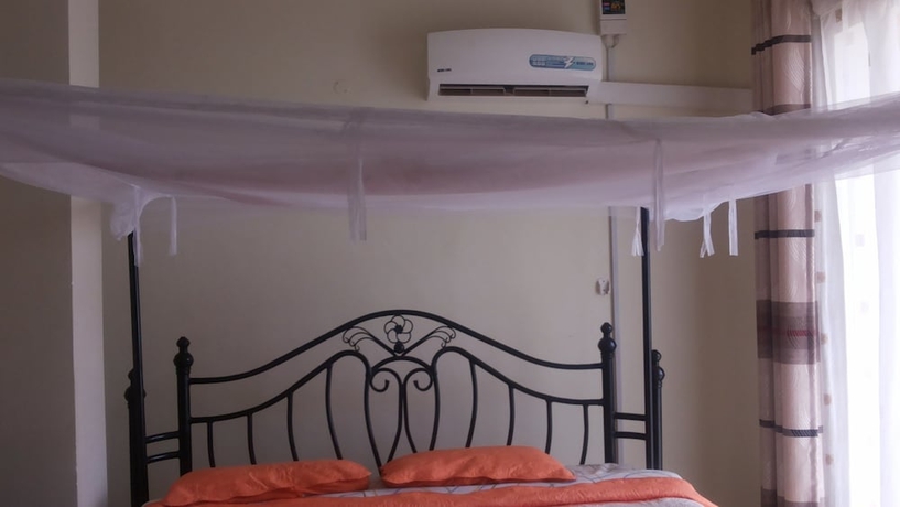 Imagen de la habitación del Hotel Heldan Inn. Foto 11