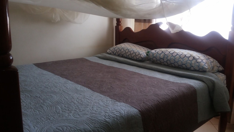 Imagen de la habitación del Hotel Heldan Inn. Foto 14