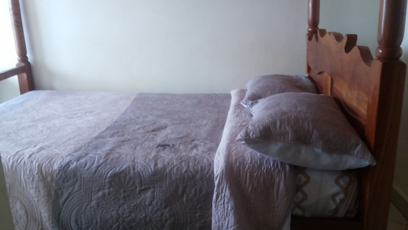 Imagen de la habitación del Hotel Heldan Inn. Foto 17