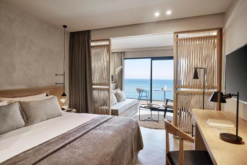 Imagen de la habitación del Hotel Helea Lifestyle Beach Resort. Foto 15