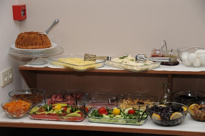 Imagen del bar/restaurante del Hotel Helen, &Ccedil;anakkale. Foto 2
