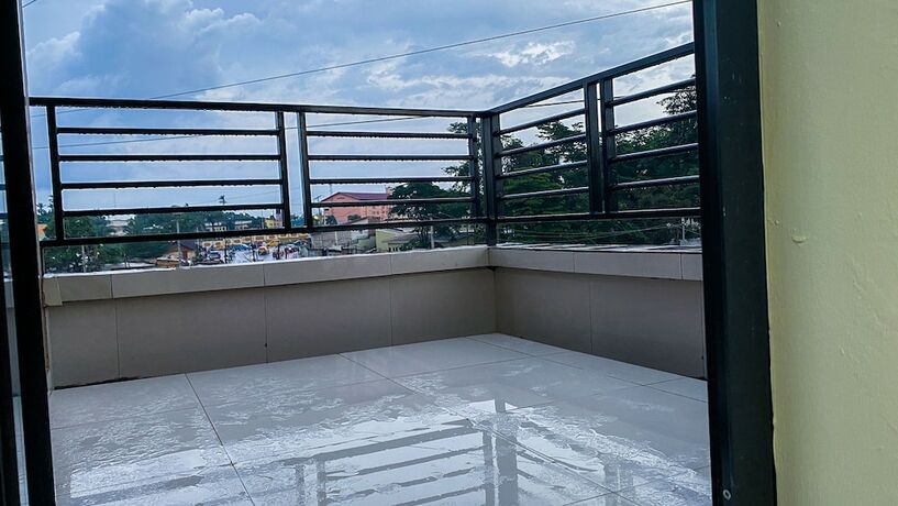 Imagen general del Hotel Helen, Yaound&eacute;. Foto 10