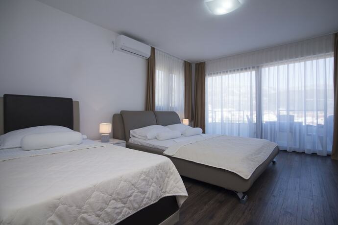 Imagen de la habitación del Hotel Helena Apartments. Foto 15