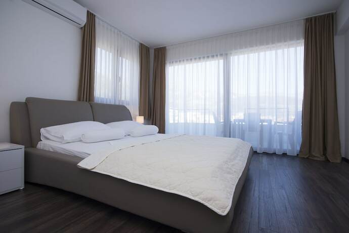 Imagen general del Hotel Helena Apartments. Foto 13