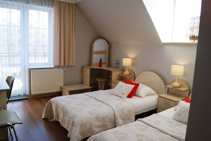 Imagen general del Hotel Helena, Gizycko. Foto 1