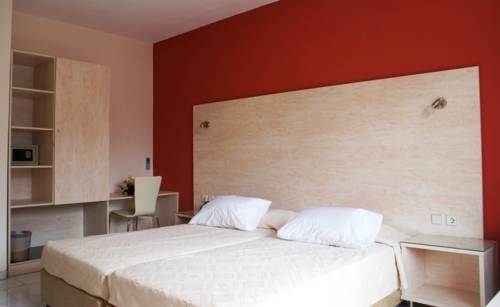 Imagen general del Hotel Helena Hotel. Foto 3