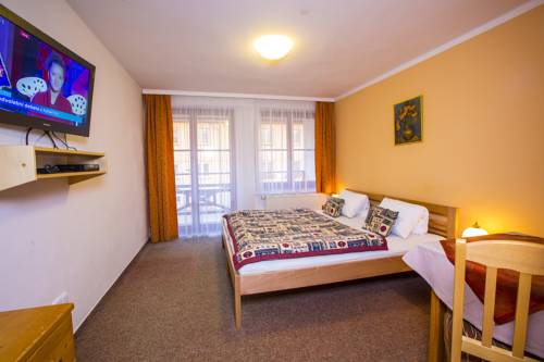 Imagen de la habitación del Hotel Helena, Rokytnice nad Jizerou. Foto 12