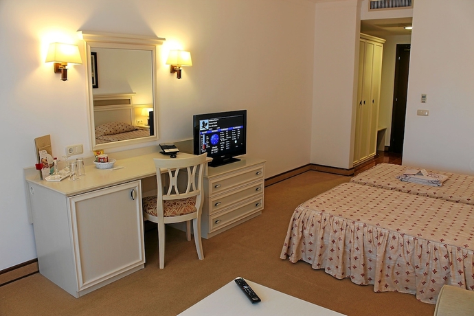 Imagen de la habitación del Hotel Helena Sands. Foto 12