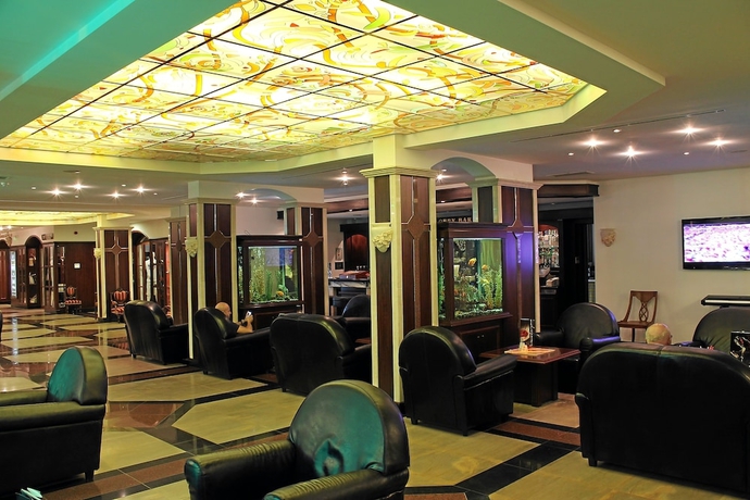 Imagen de los interiores del Hotel Helena Sands. Foto 16