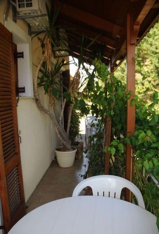 Imagen general del Hotel Helena\'s Studios. Foto 4