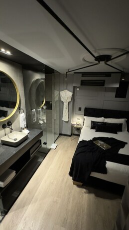 Imagen general del Hotel Helene, Per&iacute;metro Urbano Medell&iacute;n. Foto 1