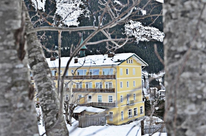 Imagen de los exteriores del Hotel Helenenburg. Foto 6