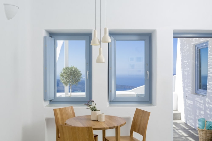Imagen de la habitación del Hotel Helestia, Caldera Santorini. Foto 2