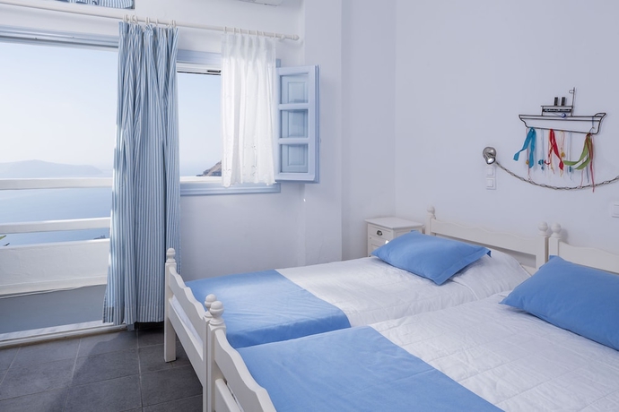 Imagen de la habitación del Hotel Helestia, Caldera Santorini. Foto 8