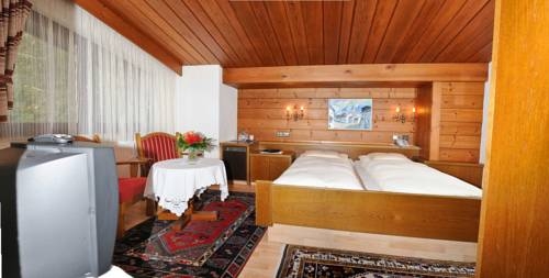 Imagen general del Hotel Helga, Seefeld in Tirol. Foto 1