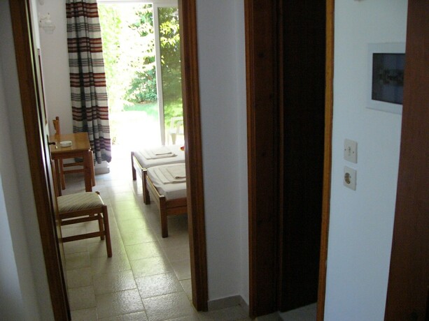 Imagen de la habitación del Hotel Helgas Paradise. Foto 15