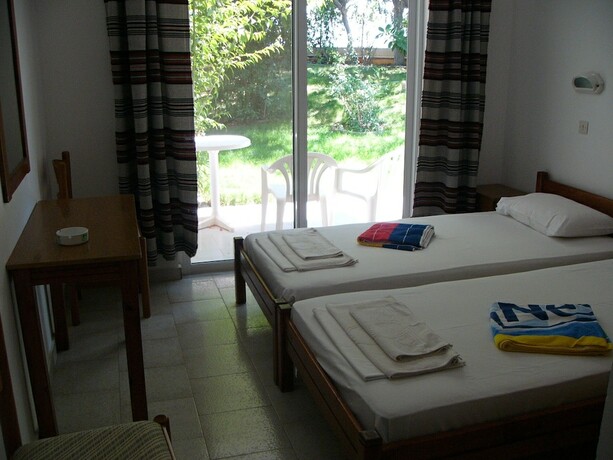 Imagen de la habitación del Hotel Helgas Paradise. Foto 34