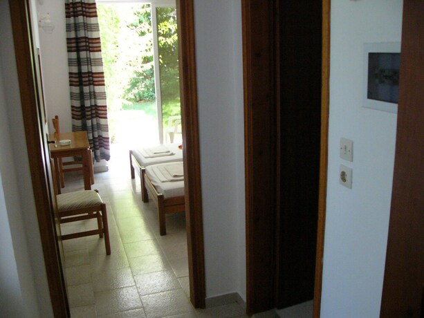 Imagen de la habitación del Hotel Helgas Paradise. Foto 35