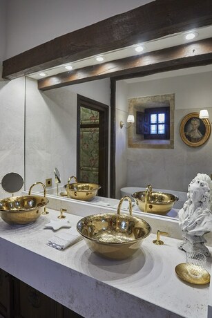 Imagen general del Hotel Helguera Palacio Boutique and Antique. Foto 14