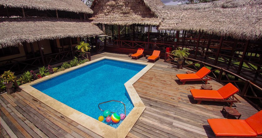 Imagen de la piscina del Hotel Heliconia Amazon River Lodge. Foto 18