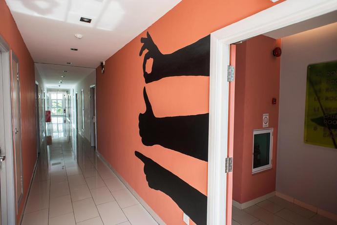 Imagen de los interiores del Hotel Heliconia. Foto 7