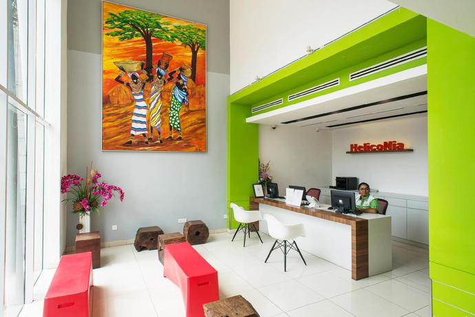 Imagen de los interiores del Hotel Heliconia. Foto 8